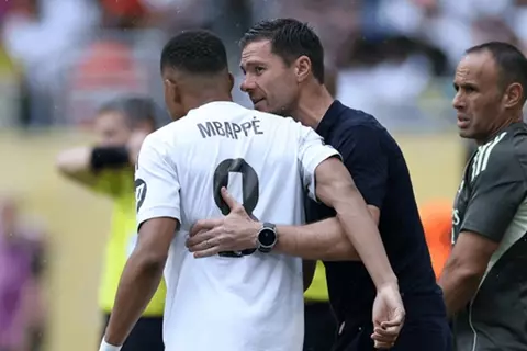 ألونسو: لم نحسم موقف مبابي من اللعب أساسيا أمام دورتموند